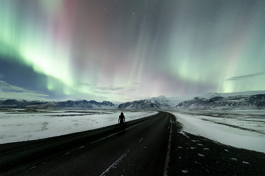 northern light Iceland silhouette
